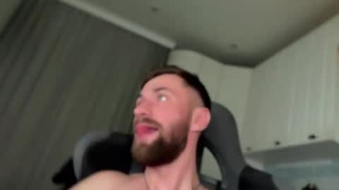 Arnold online show from February 27, 2026, 6:41 pm