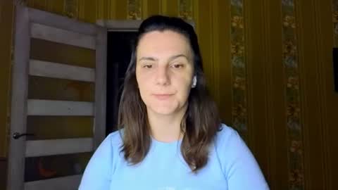 Snapshot of hey_buddie chatting on July 11, 2026, 2:58 am Hey buddie online show from July 11, 2026, 2:58 am