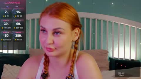 Snapshot of hey_cassie chatting on June 18, 2026, 3:05 pm hey_cassie online show from June 18, 2026, 3:05 pm