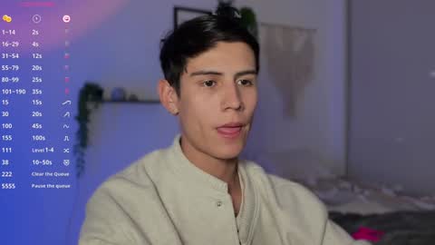 Snapshot of hey_cesard chatting on December 6, 2024, 1:07 am hey_cesard online show from December 6, 2024, 1:07 am