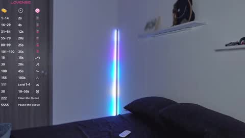 Snapshot of hey_cesard chatting on February 10, 2025, 11:34 pm hey_cesard online show from February 10, 2025, 11:34 pm