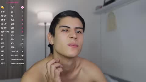 Snapshot of hey_cesard chatting on November 29, 2025, 3:26 pm hey_cesard online show from November 29, 2025, 3:26 pm