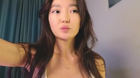 Audrey online show from April 24, 2026, 1:46 pm