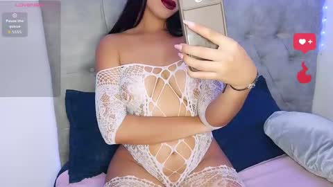 heyemi09 online show from June 5, 2026, 10:48 pm