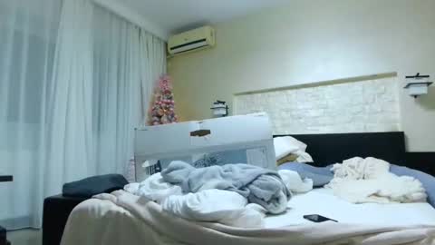 Snapshot of heyheygrey chatting on November 22, 2025, 10:20 pm Heyheygrey online show from November 22, 2025, 10:20 pm