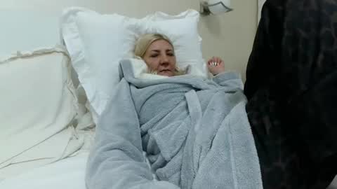 Snapshot of heyheygrey chatting on February 18, 2026, 3:30 pm Heyheygrey online show from February 18, 2026, 3:30 pm