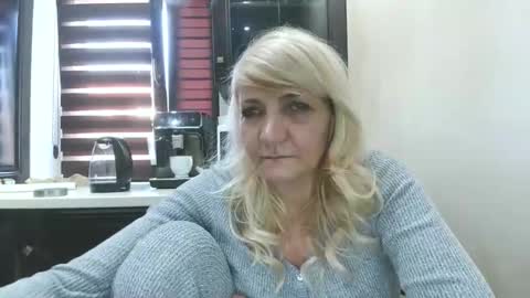 Heyheygrey online show from May 3, 2026, 4:24 pm