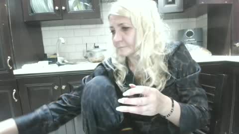 Heyheygrey online show from June 15, 2026, 2:52 pm