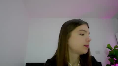 Hi guys You can call me Kitty online show from August 3, 2026, 2:10 am