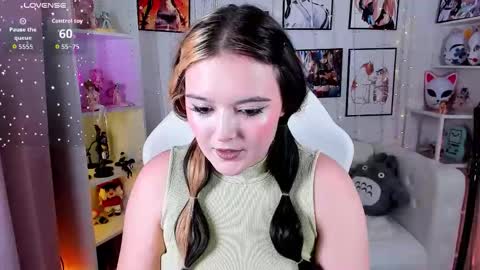 Snapshot of heymarybaby chatting on September 15, 2025, 9:09 am Amazing Mary online show from September 15, 2025, 9:09 am