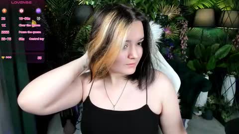 Snapshot of heymarybaby chatting on November 11, 2025, 11:21 am Amazing Mary online show from November 11, 2025, 11:21 am