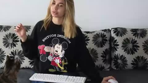 Snapshot of heysianna chatting on June 12, 2026, 7:40 am Siana online show from June 12, 2026, 7:40 am