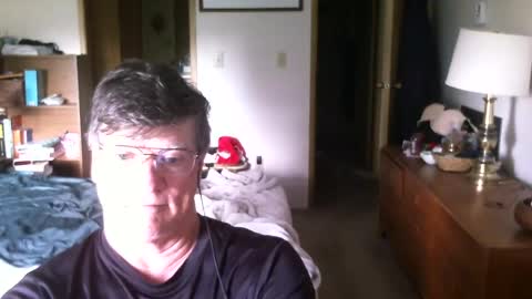 Snapshot of hg99too chatting on June 12, 2026, 1:43 pm hg99too online show from June 12, 2026, 1:43 pm