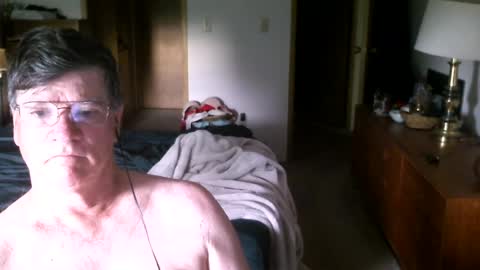 Snapshot of hg99too chatting on June 15, 2026, 1:46 pm hg99too online show from June 15, 2026, 1:46 pm