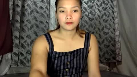 Snapshot of hi_there99 chatting on February 9, 2026, 2:37 am hi_there99 online show from February 9, 2026, 2:37 am
