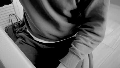 Snapshot of hideki_kawaki chatting on December 31, 2024, 7:51 pm Hideki Kawaki online show from December 31, 2024, 7:51 pm