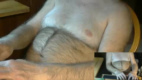 Snapshot of higgins11 chatting on January 14, 2025, 1:15 am higgins11 online show from January 14, 2025, 1:15 am