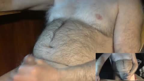 Snapshot of higgins11 chatting on February 5, 2025, 2:40 am higgins11 online show from February 5, 2025, 2:40 am