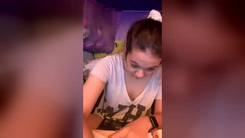 HiGHNESS CANNA online show from June 17, 2026, 4:48 am