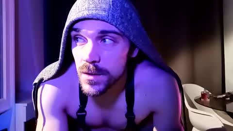 highnightz online show from February 27, 2025, 3:58 am