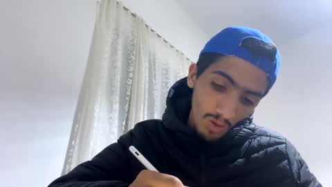 Snapshot of hihi9697 chatting on December 9, 2024, 11:45 pm hihi9697 online show from December 9, 2024, 11:45 pm