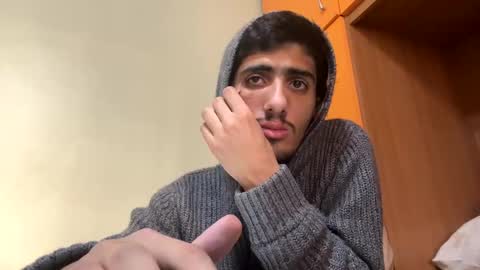 Snapshot of hihi9697 chatting on December 29, 2024, 10:23 am hihi9697 online show from December 29, 2024, 10:23 am