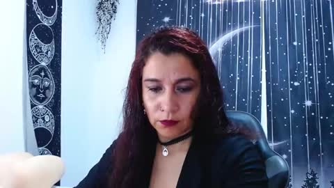 Snapshot of hikaryfire chatting on October 7, 2025, 11:29 am hikaryfire online show from October 7, 2025, 11:29 am