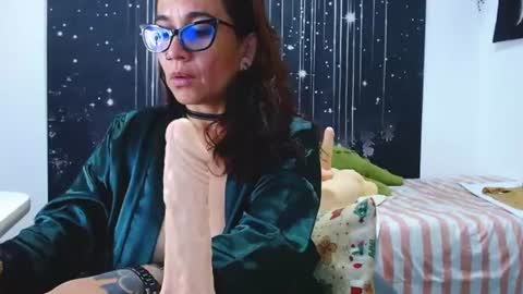 Snapshot of hikaryfire chatting on July 20, 2026, 1:20 am hikaryfire online show from July 20, 2026, 1:20 am