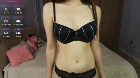 Snapshot of hikomi_ chatting on May 21, 2026, 1:18 pm hikomi online show from May 21, 2026, 1:18 pm
