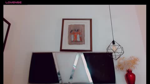 Hilary Avilan online show from February 24, 2025, 7:52 pm