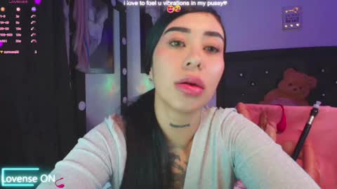 LUNA new account  FOLLOW ME online show from January 21, 2025, 11:13 pm