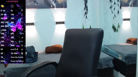 H I L A R Y online show from January 19, 2025, 3:08 am