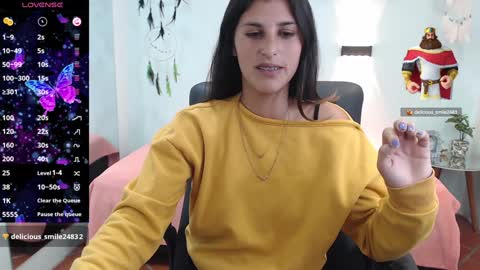 H I L A R Y online show from January 29, 2025, 6:33 am