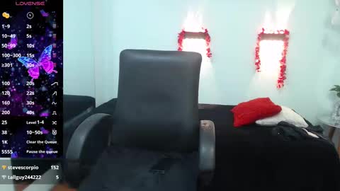 H I L A R Y online show from February 27, 2025, 9:22 am