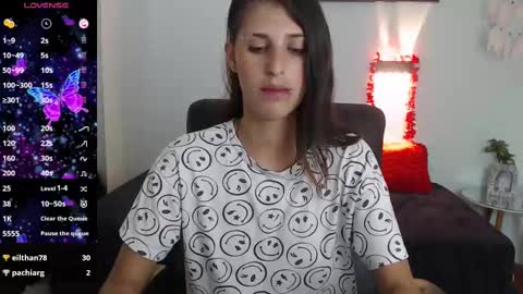 H I L A R Y online show from March 12, 2025, 6:07 am