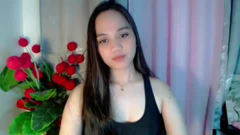 Snapshot of hilarymolly chatting on December 15, 2025, 8:02 pm hilarymolly online show from December 15, 2025, 8:02 pm
