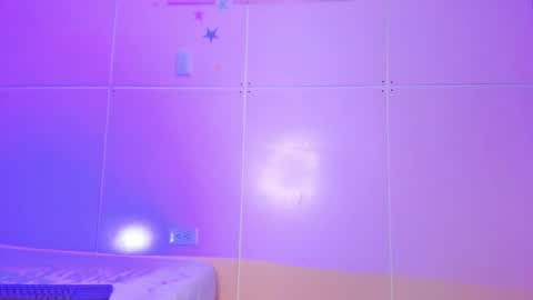 Snapshot of hillary_banks__ chatting on December 7, 2024, 5:37 am Hillary online show from December 7, 2024, 5:37 am