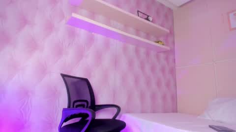 Snapshot of hillary_banks__ chatting on January 31, 2025, 7:07 am Hillary online show from January 31, 2025, 7:07 am