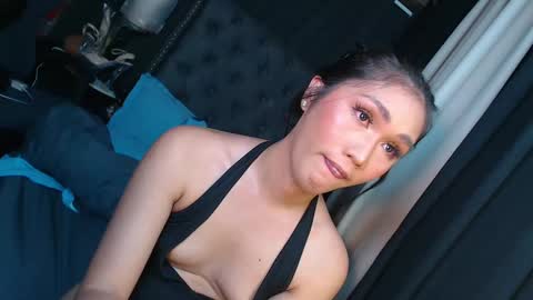 yuricah online show from January 8, 2025, 6:09 pm