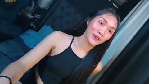 yuricah online show from January 9, 2025, 10:41 am