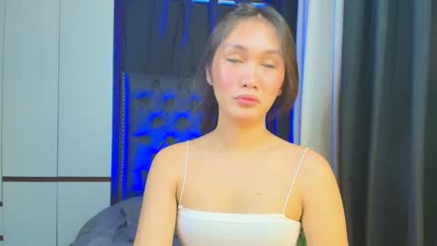 yuricah online show from February 21, 2025, 6:29 am