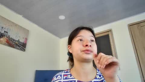 himawary_soin5 online show from May 11, 2026, 4:04 pm