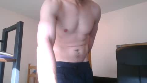 Snapshot of himerosj chatting on June 23, 2026, 4:27 pm himerosj online show from June 23, 2026, 4:27 pm
