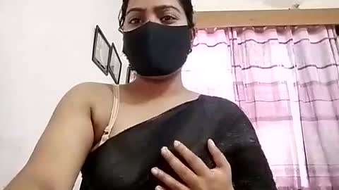 himuhimu22 online show from March 18, 2026, 5:21 am