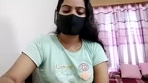 Snapshot of himuhimu22 chatting on July 14, 2026, 8:19 am himuhimu22 online show from July 14, 2026, 8:19 am
