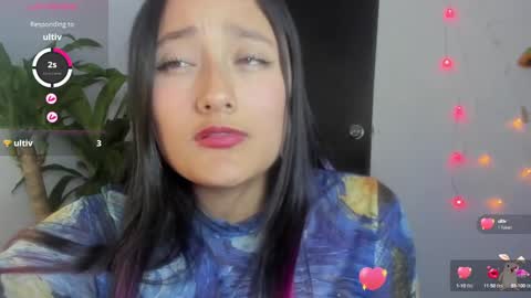 hinata online show from March 5, 2025, 9:15 pm