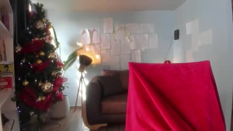 Snapshot of hinnata69 chatting on November 10, 2025, 8:08 pm Hinnata online show from November 10, 2025, 8:08 pm