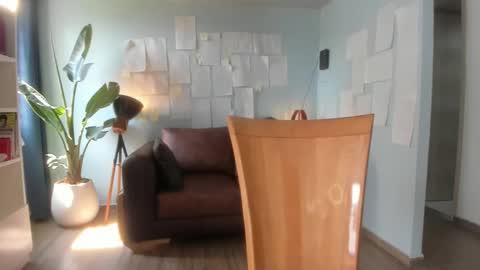 Snapshot of hinnata69 chatting on November 29, 2025, 6:11 pm Hinnata online show from November 29, 2025, 6:11 pm