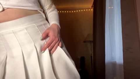 I am Amy ntmu Lets hit 10 Thumbs Up together online show from March 12, 2026, 3:23 am