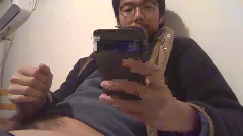 Snapshot of hirvirdish chatting on December 13, 2024, 3:27 am Taick online show from December 13, 2024, 3:27 am